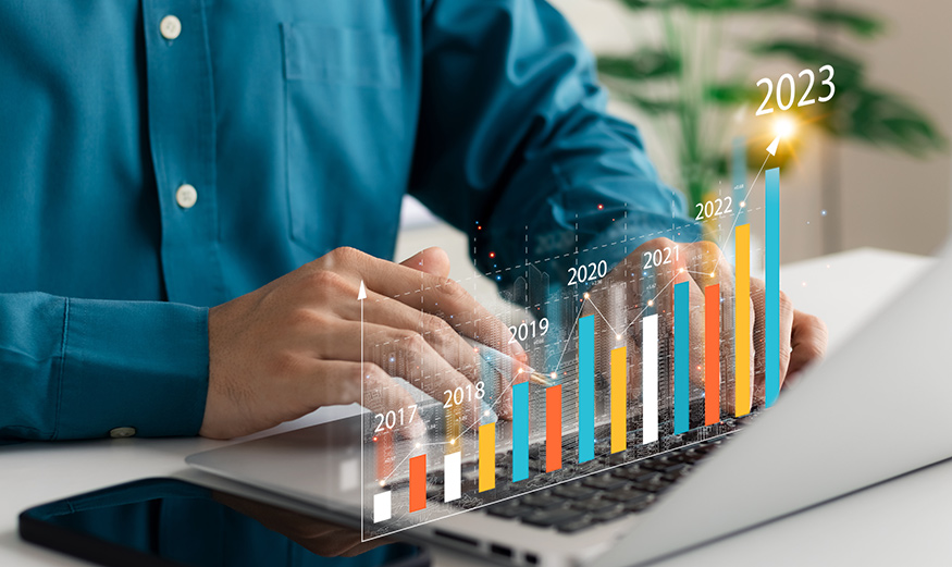 Des chiffres et statistiques sur un ecran d'ordinateur.