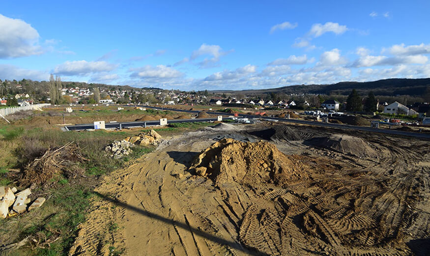 Une autre photo illustrant les travaux des prairies de la juinière à Saint-Chéron.